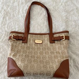 Michael Kors Shoulder Bag